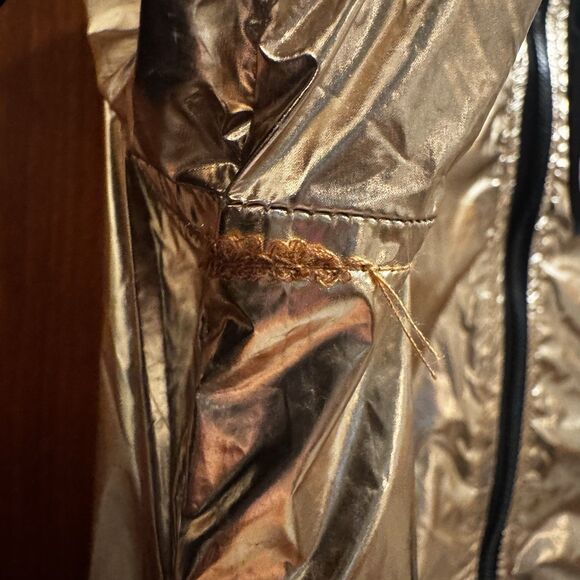 NWT Bebe Sport Womens Gold Hooded Metallic Full Zip Windbreaker Jacket Large - Picture 16 of 16